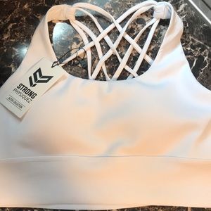 White Eve strappy sports bra - MEDIUM